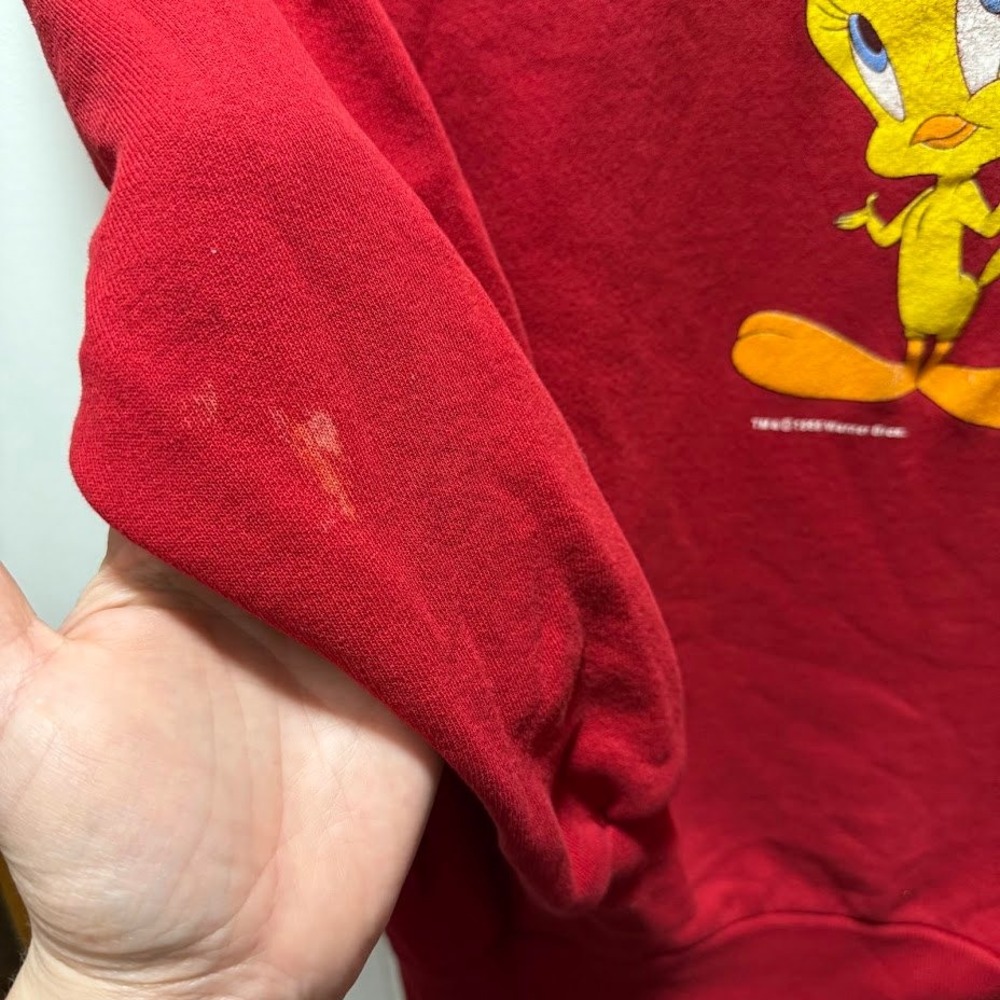 Vintage 1996 Looney Tunes‎ Tweety Bird Sweatshirt Red Size Large Made in USA - Picture 4 of 7